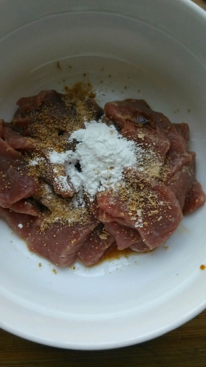 大喜大牛肉粉试用之彩椒炒牛里脊