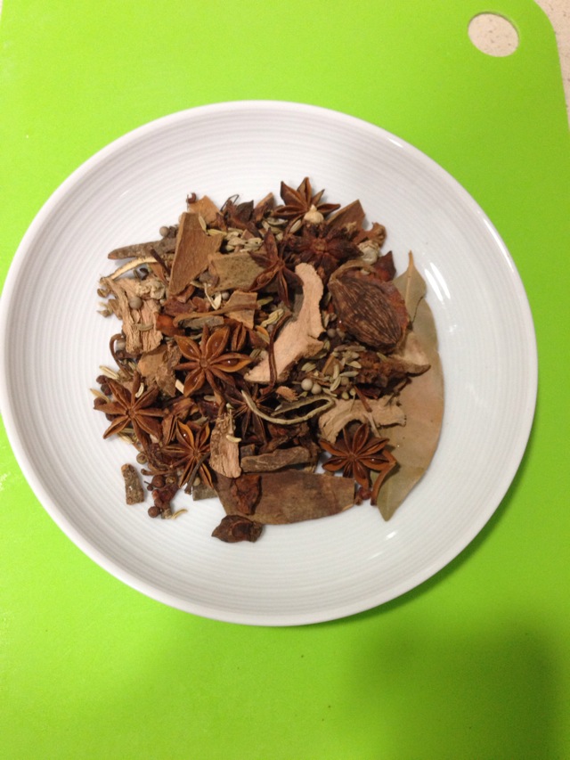 家庭卤水牛肉的制作