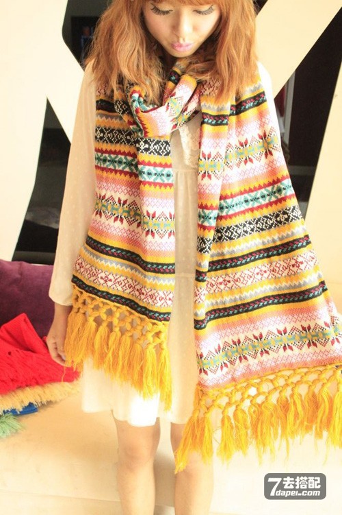 围巾如何搭配才好看 怎么系围巾?围围巾的方法